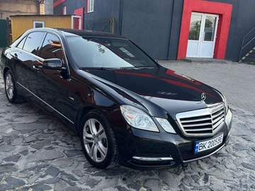 Авто Mercedes E Серия 2011 № 8166080