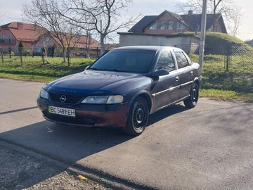 Авто Opel Vectra 1996 № 8166237