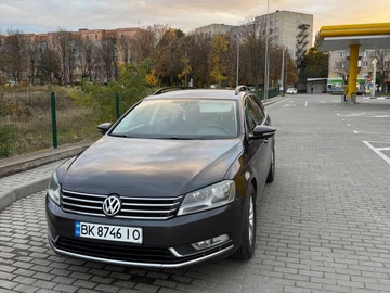 Авто Volkswagen Passat Variant 2011 № 8166259