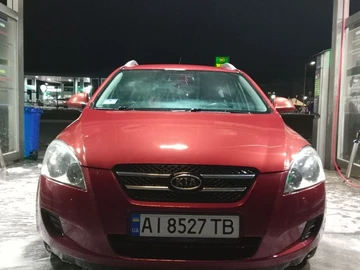 Авто KIA Cee X27 D 2008 № 8166382