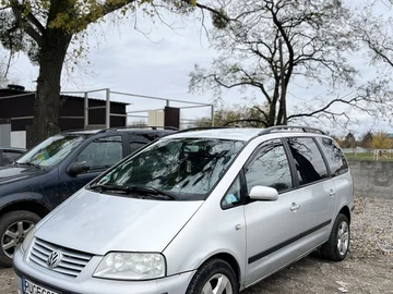 Авто Volkswagen Sharan 2001 № 8166394