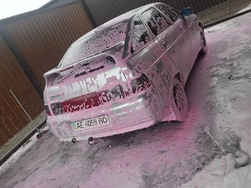 Авто ВАЗ 2112 2007 № 8166423