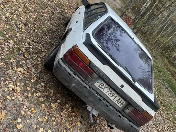 Авто Mazda 626 1987 № 8166916