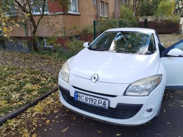 Авто Renault Megane 2010 № 8166924