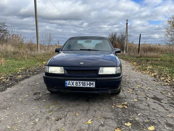 Авто Opel Vectra 1990 № 8167083
