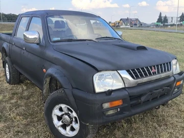 Авто Mitsubishi L 200 2000 № 8167371