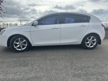 Авто Geely Emgrand 2013 № 8167383