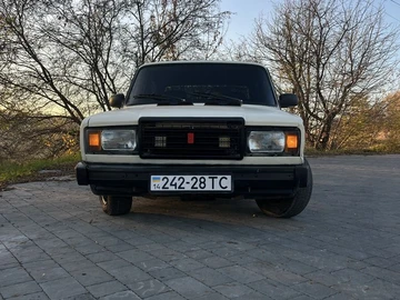 Авто ВАЗ 2107 1998 № 8167490