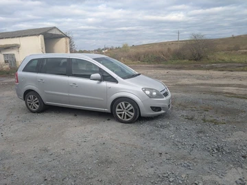 Авто Opel Zafira 2010 № 8167497