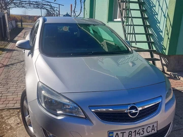 Авто Opel Astra 2012 № 8167608