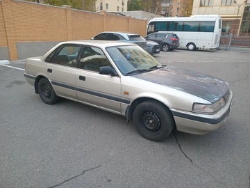 Авто Mazda 626 1989 № 8167649