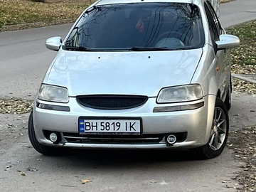 Авто Chevrolet Aveo 2005 № 8167660
