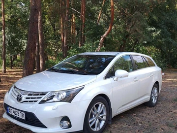 Авто Toyota Avensis 2015 № 8167663