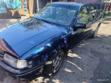 Авто Opel Vectra 1989 № 8167666