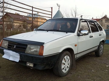 Авто ВАЗ 2109 1996 № 8167805