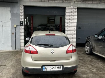 Авто Renault Megane 2011 № 8167808