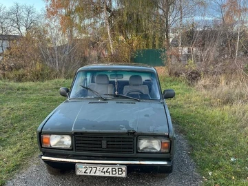 Авто ВАЗ 2107 1988 № 8167821
