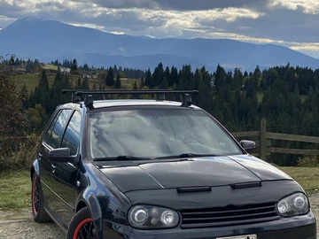 Авто Volkswagen Golf 1999 № 8167904
