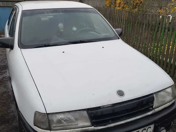 Авто Opel Vectra 1990 № 8167897