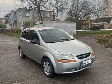 Авто Chevrolet Aveo 2004 № 8167960