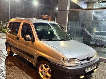 Авто Peugeot Partner 2001 № 8168127