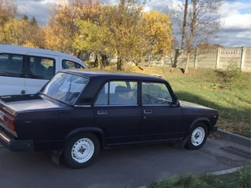 Авто ВАЗ 2107 2004 № 8168149