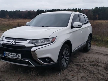 Авто Mitsubishi Outlander 2018 № 8168168