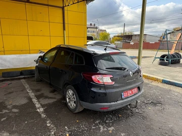 Авто Renault Megane 2015 № 8168428
