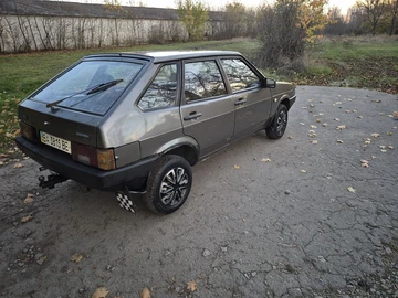 Авто ВАЗ 2109 1997 № 8168540