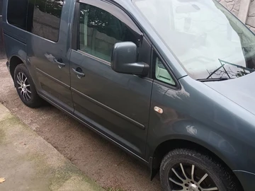 Авто Volkswagen Caddy 2009 № 8168569