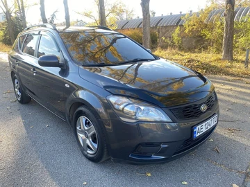 Авто KIA Cee X27 D 2009 № 8168571