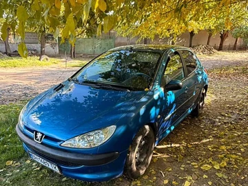 Авто Peugeot 206 2004 № 8168690