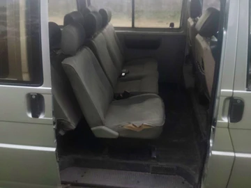 Авто Volkswagen Transporter 1996 № 8168809