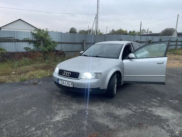 Авто Audi A4 2001 № 8168943
