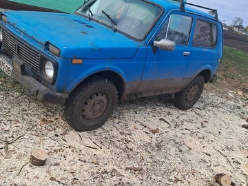 Авто ВАЗ 2121 1986 № 8168950