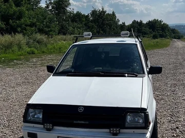 Авто Mitsubishi Space Wagon 1986 № 8168999