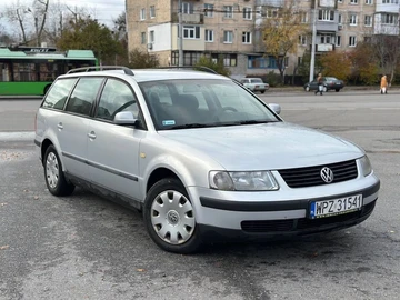 Авто Volkswagen Passat Variant 1999 № 8169035