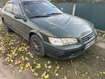 Авто Toyota Camry 2000 № 8169071