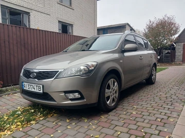 Авто KIA Cee X27 D 2011 № 8169200