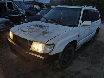 Авто Subaru Forester 1999 № 8169537