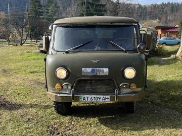 Авто УАЗ 3303 1990 № 8169625