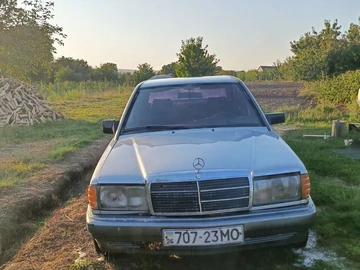 Авто Mercedes 190 1983 № 8169913