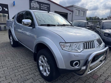 Авто Mitsubishi L 200 2010 № 8169915
