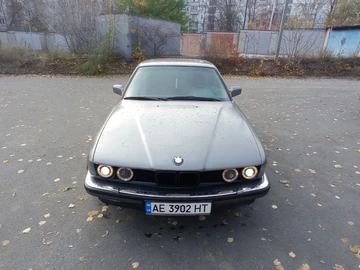 Авто BMW 7 Серия 1991 № 8169918