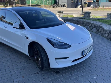 Авто Tesla Model 3 2021 № 8169935