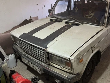 Авто ВАЗ 2107 1987 № 8169937