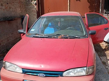 Авто Ford Mondeo 1993 № 8169952