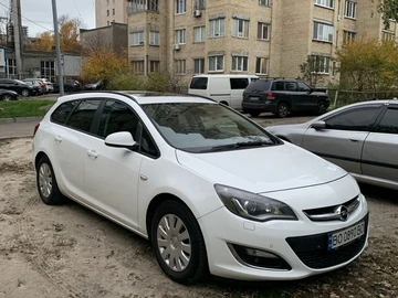 Авто Opel Astra 2013 № 8170023