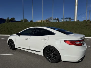 Авто Hyundai Azera 2011 № 8170069