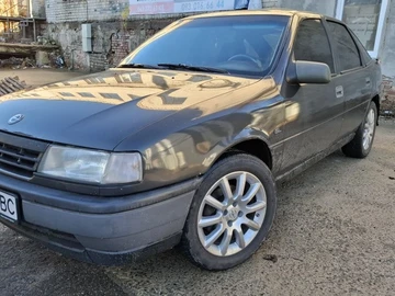 Авто Opel Vectra 1989 № 8170351